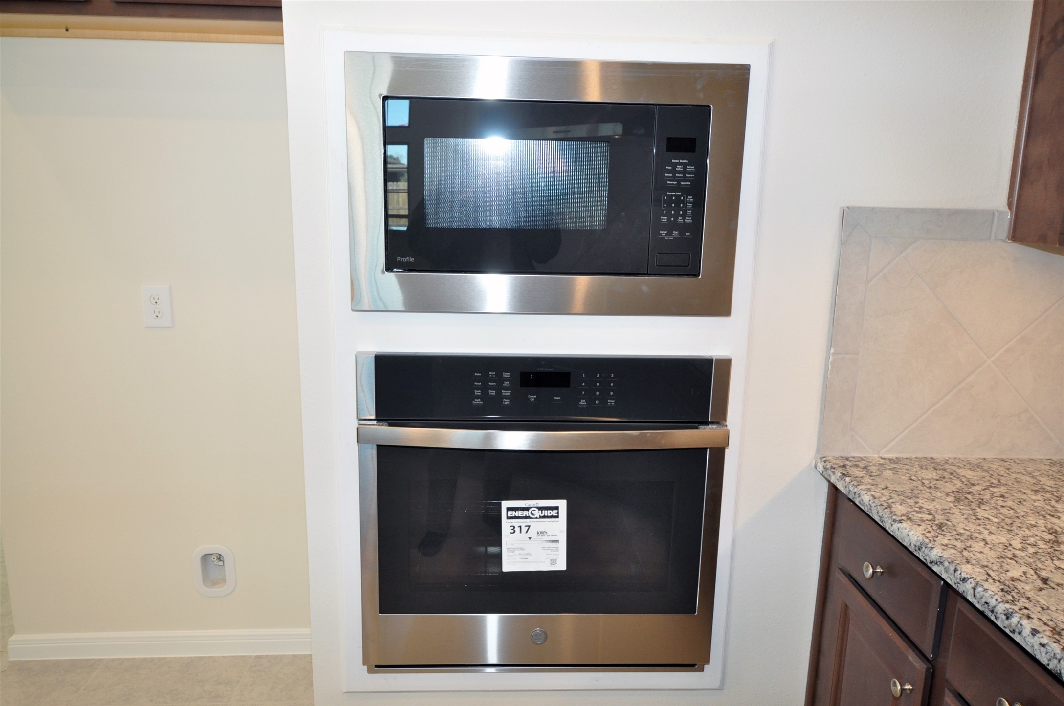 3705 Pedregal Road Property Photo 17