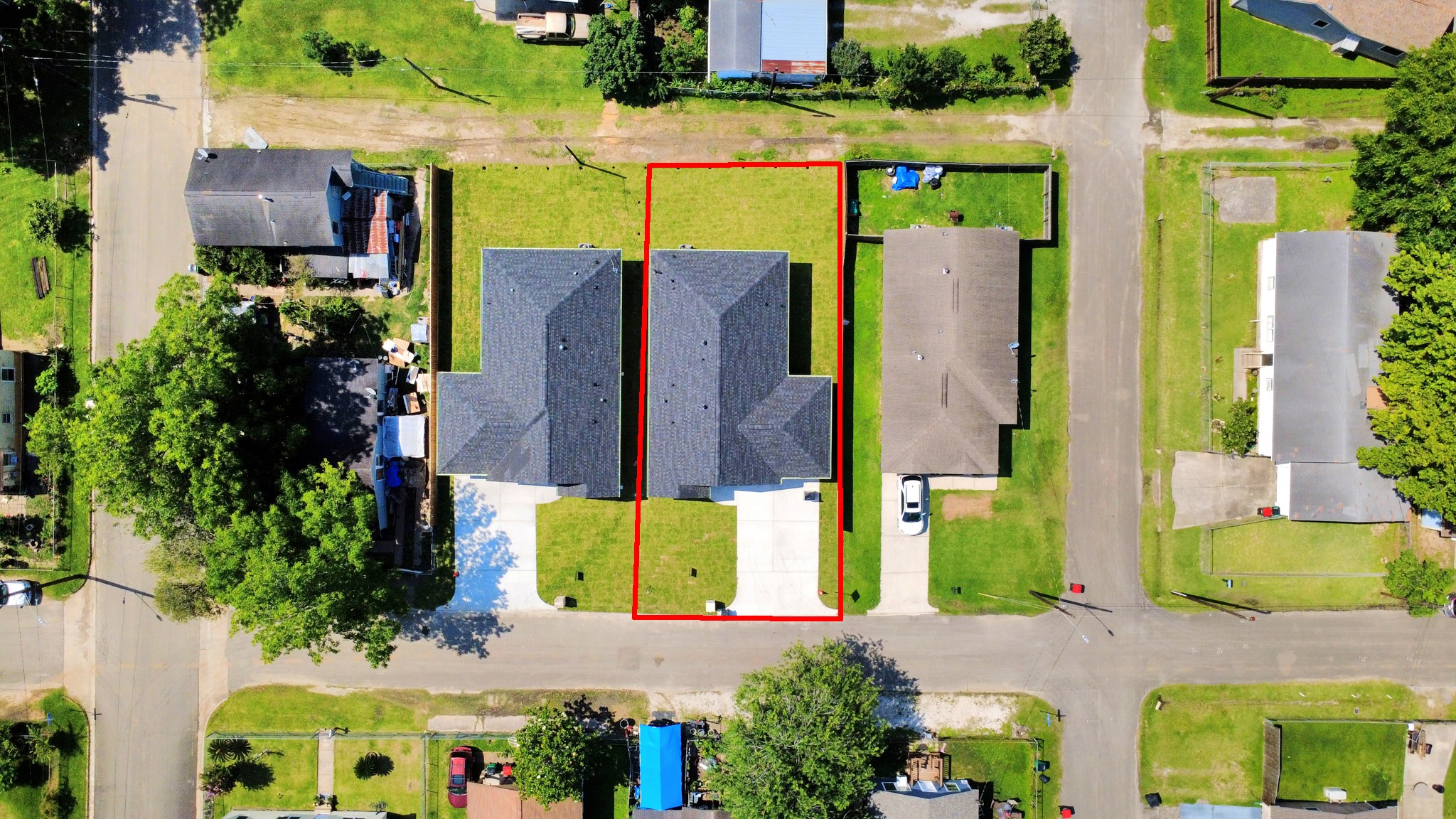 604 Miriam Street Property Photo 3