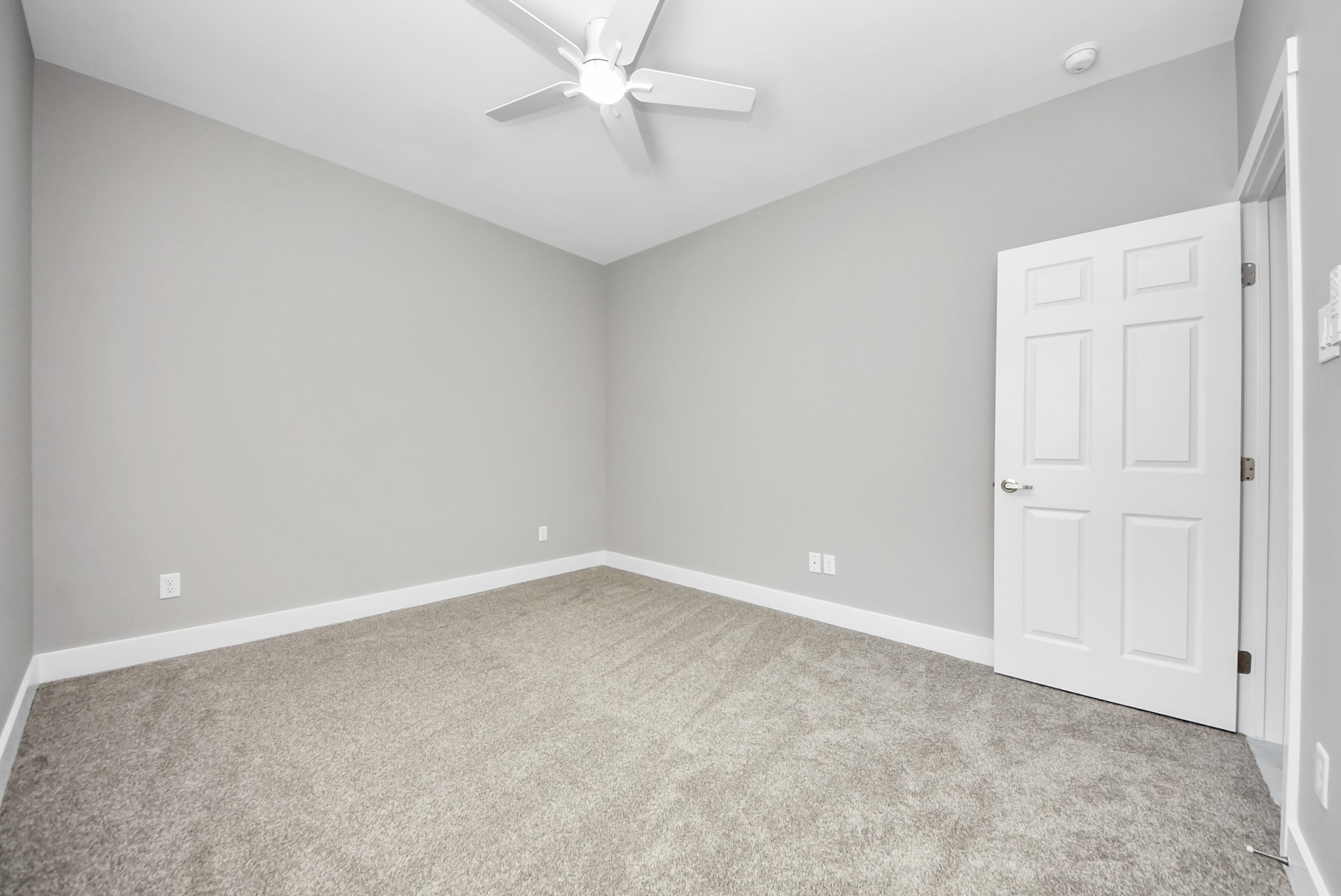 604 Miriam Street Property Photo 23