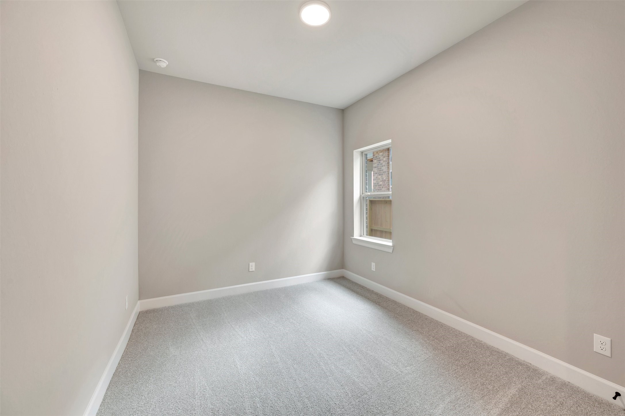 9107 Clear Water Trail Property Photo 22