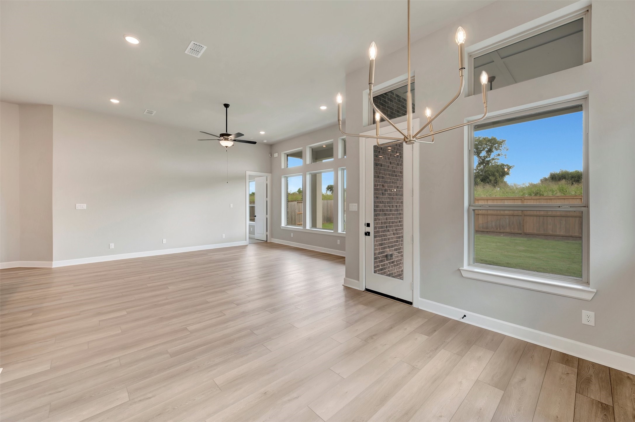 9107 Clear Water Trail Property Photo 31