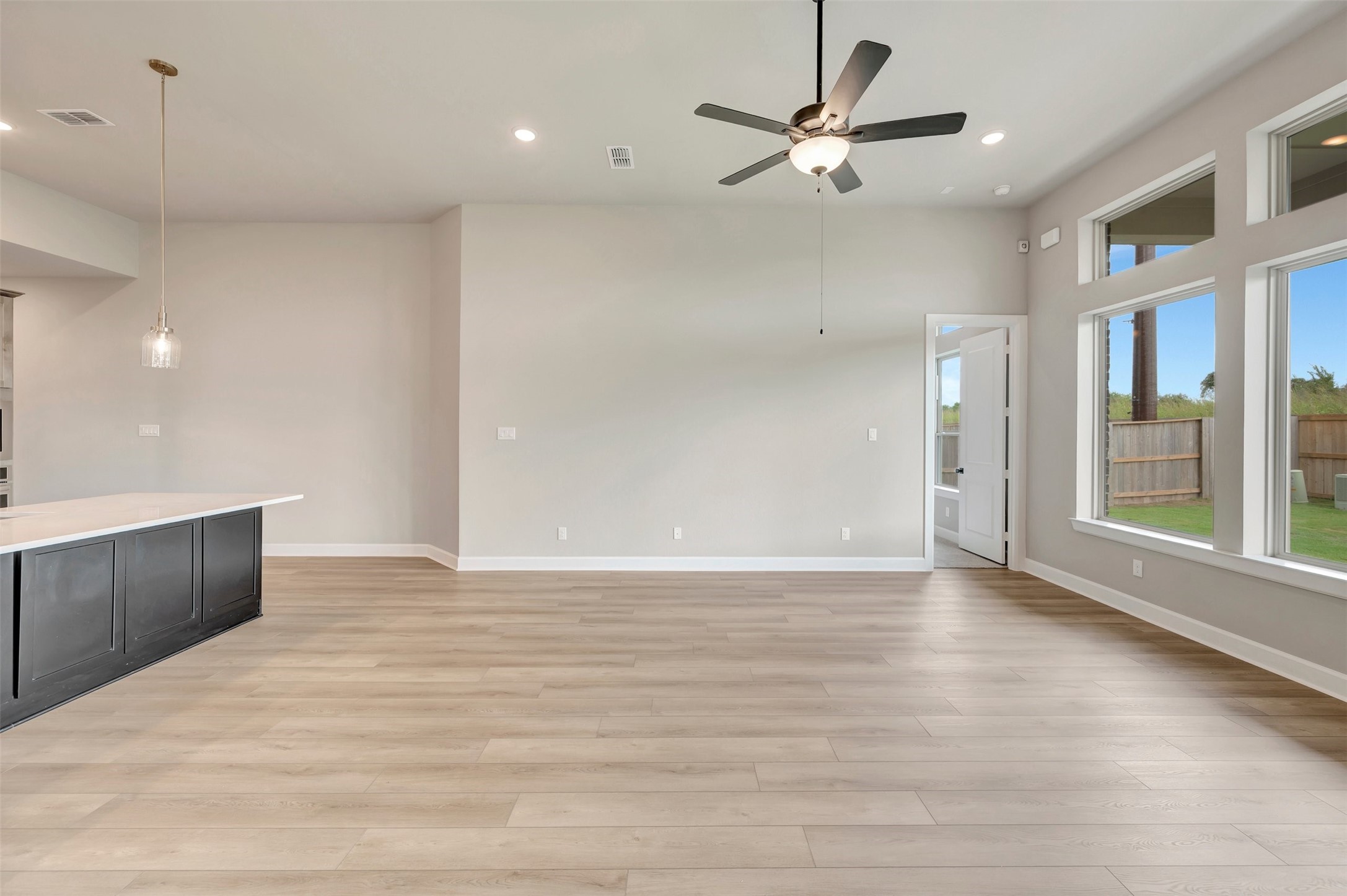 9107 Clear Water Trail Property Photo 33