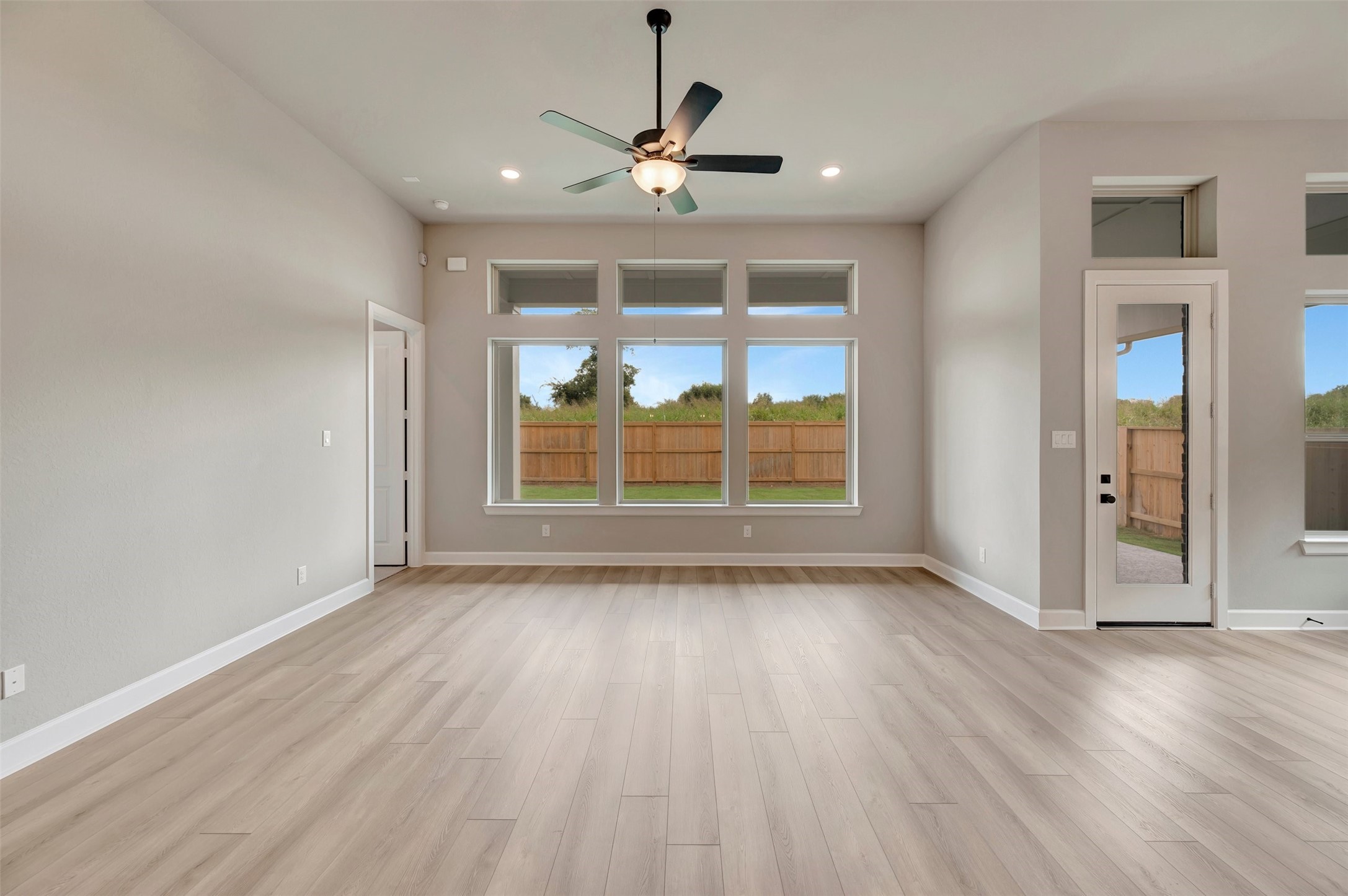 9107 Clear Water Trail Property Photo 34