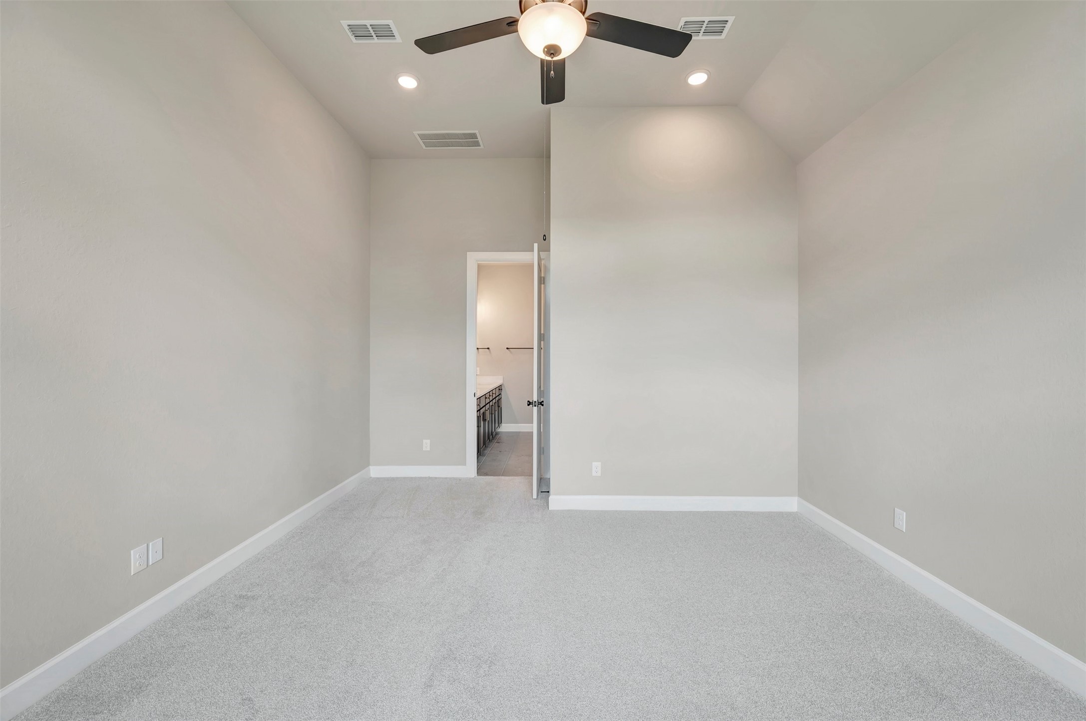 9107 Clear Water Trail Property Photo 39