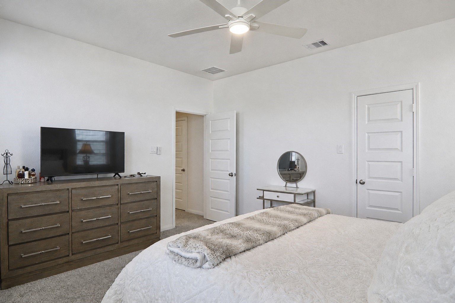 4215 Weathered Oak Drive Property Photo 20