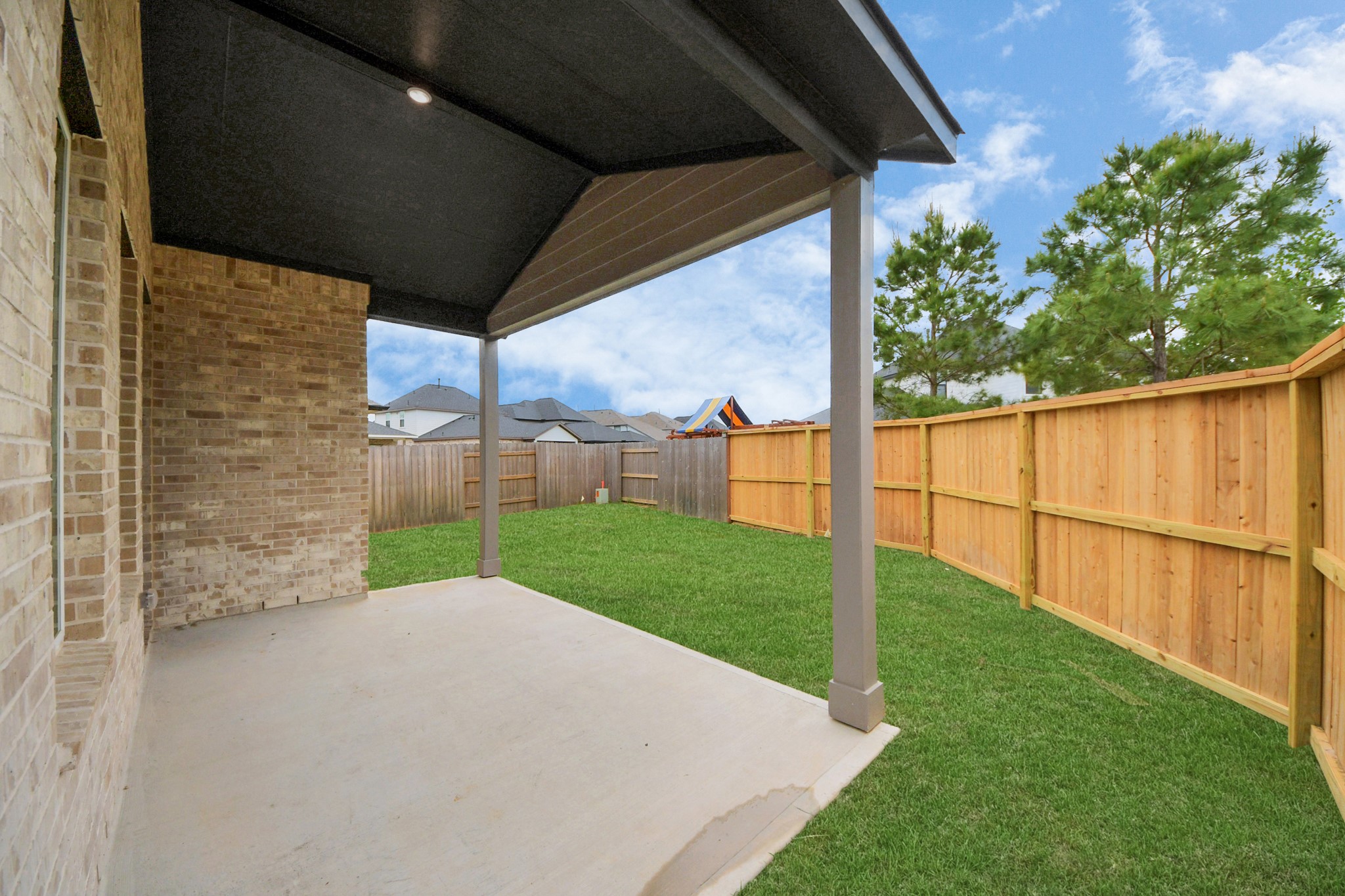 24727 Harrow Meadow Drive Property Photo 4