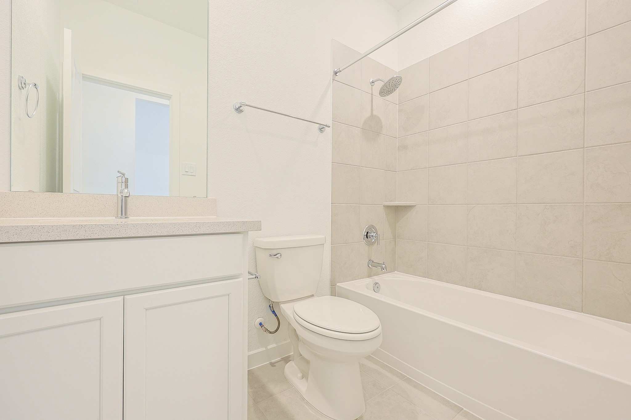 21510 Banpo Bend Drive Property Photo 6