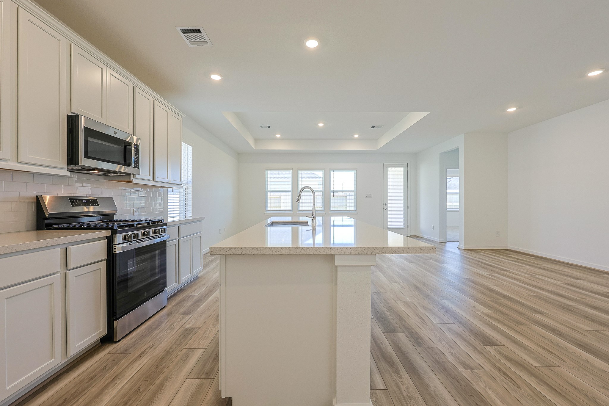 21510 Banpo Bend Drive Property Photo 10