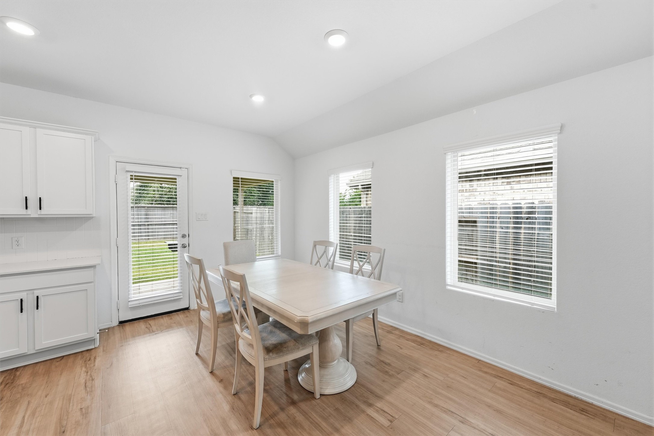 4902 Penton Meadow Lane Property Photo 9