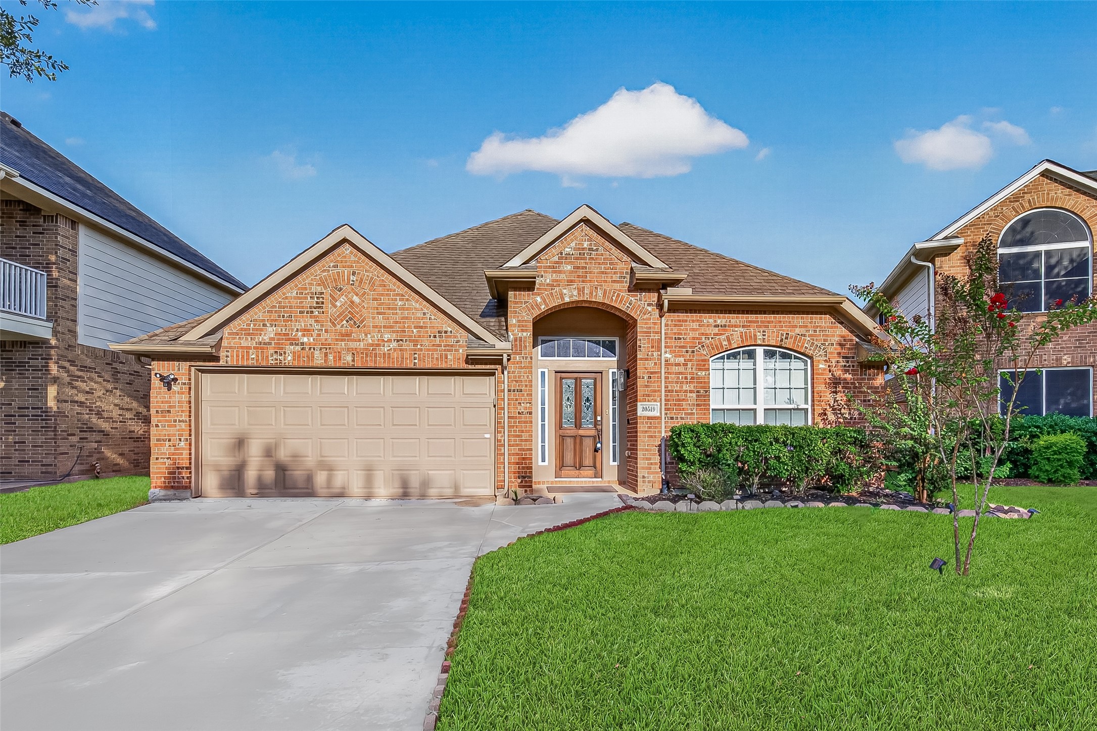 20519 Copper Cave Lane Property Photo 4
