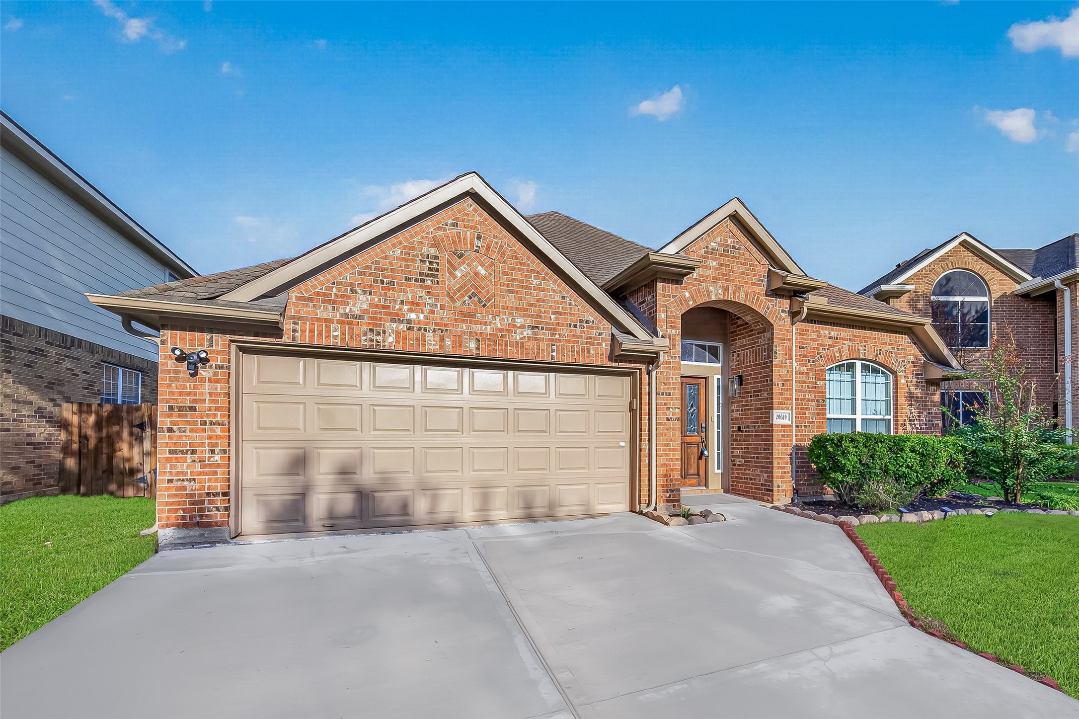 20519 Copper Cave Lane Property Photo 7