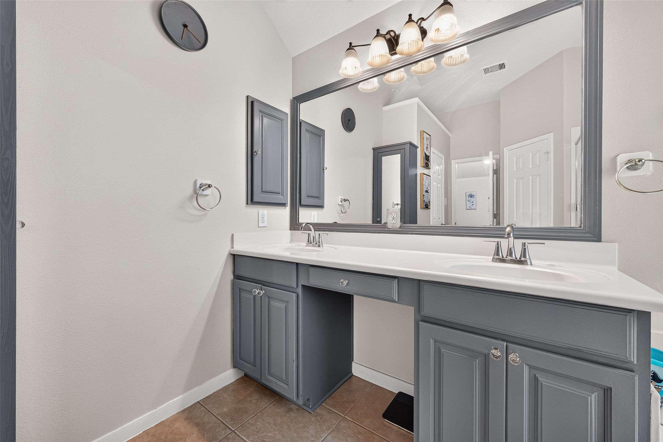 20519 Copper Cave Lane Property Photo 34