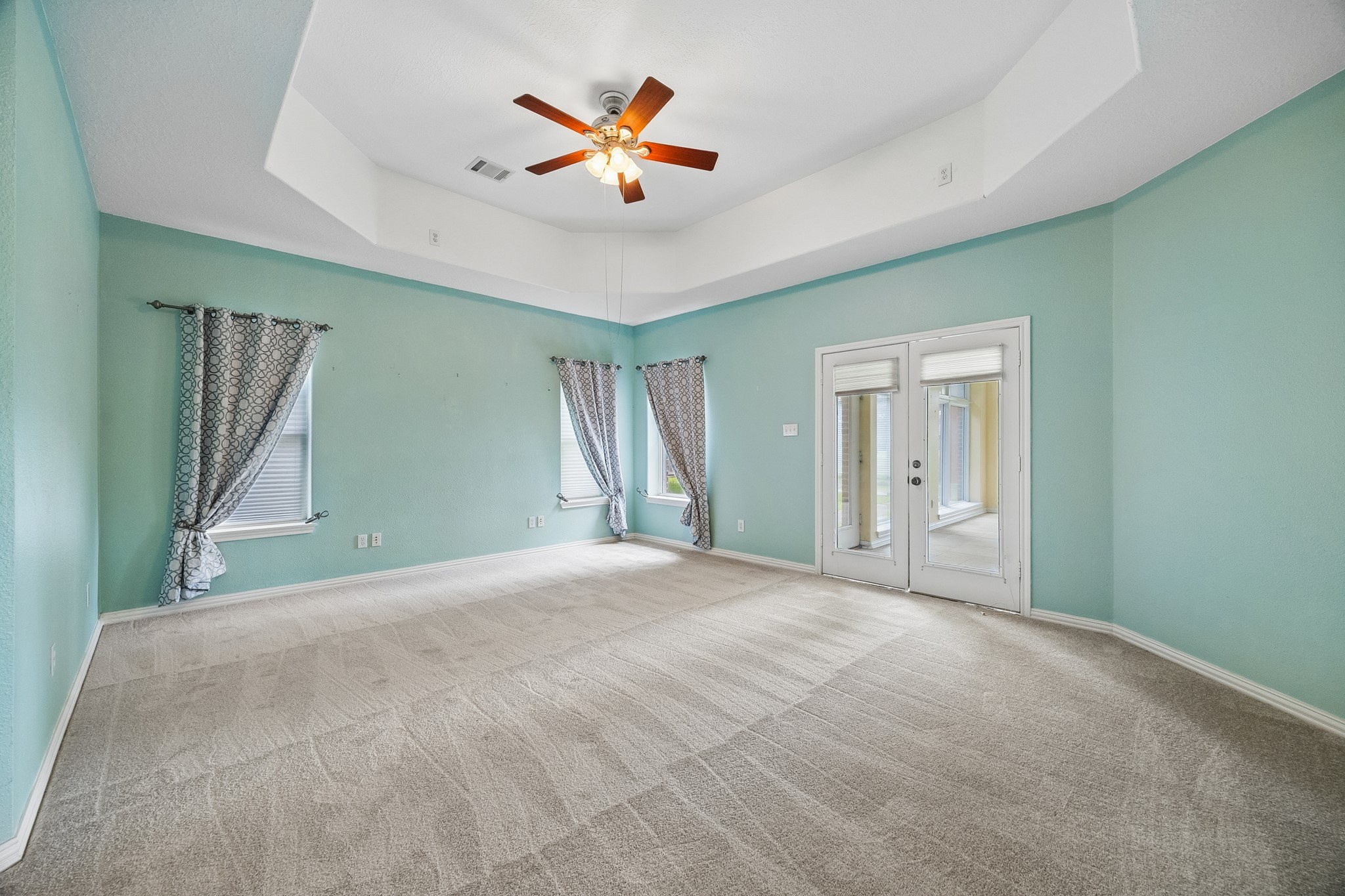 319 Mariachi Street Property Photo 15