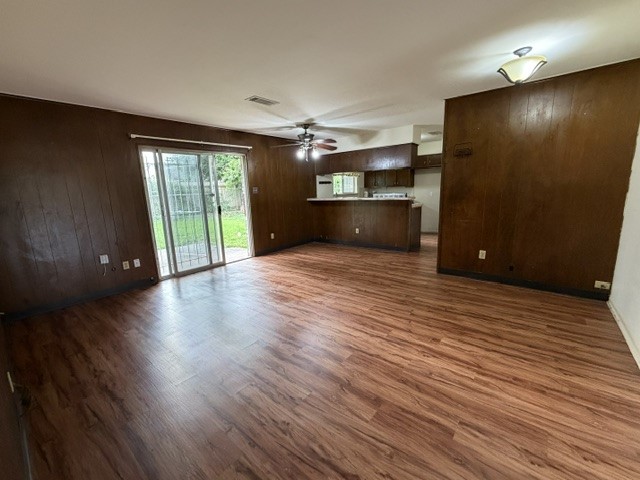 4142 Brookston Street Property Photo 7