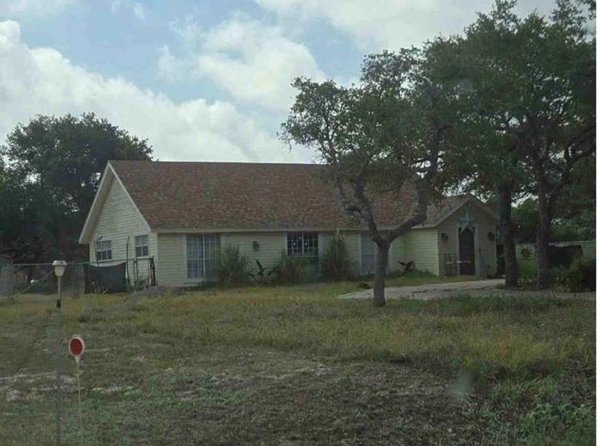 312 Griffith Drive, Rockport Tx 78382 Property Photo 2