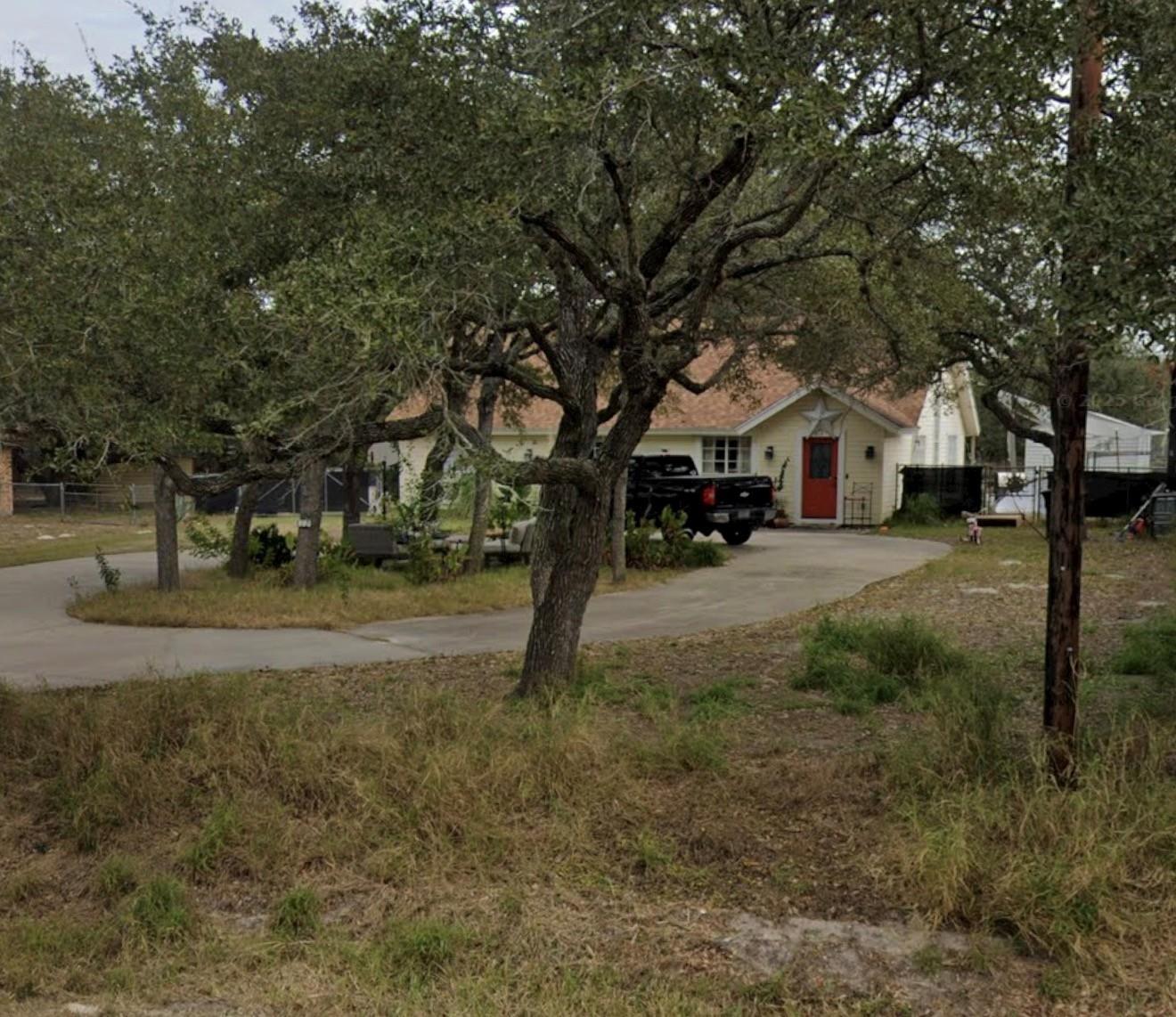 312 Griffith Drive, Rockport Tx 78382 Property Photo 4