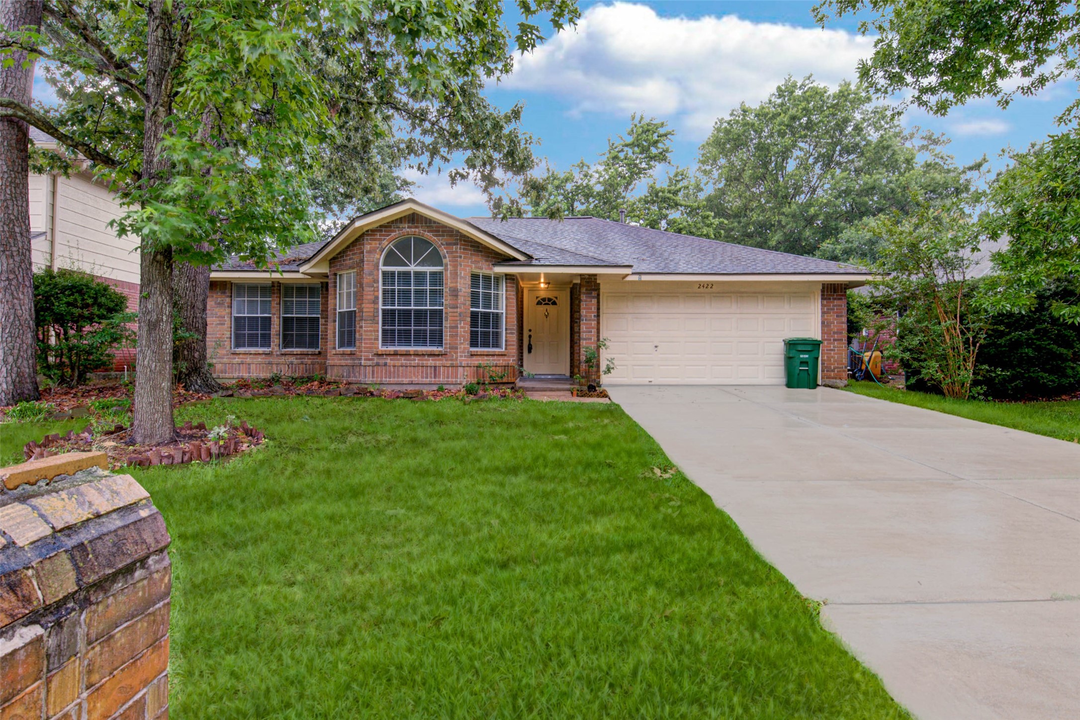2422 Pine Cone Drive Property Photo 1