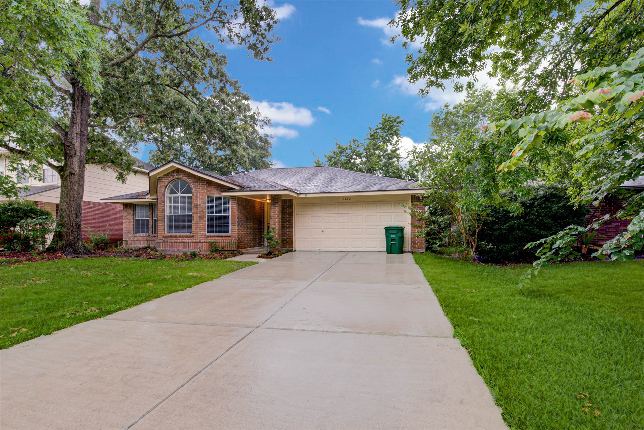2422 Pine Cone Drive Property Photo 3
