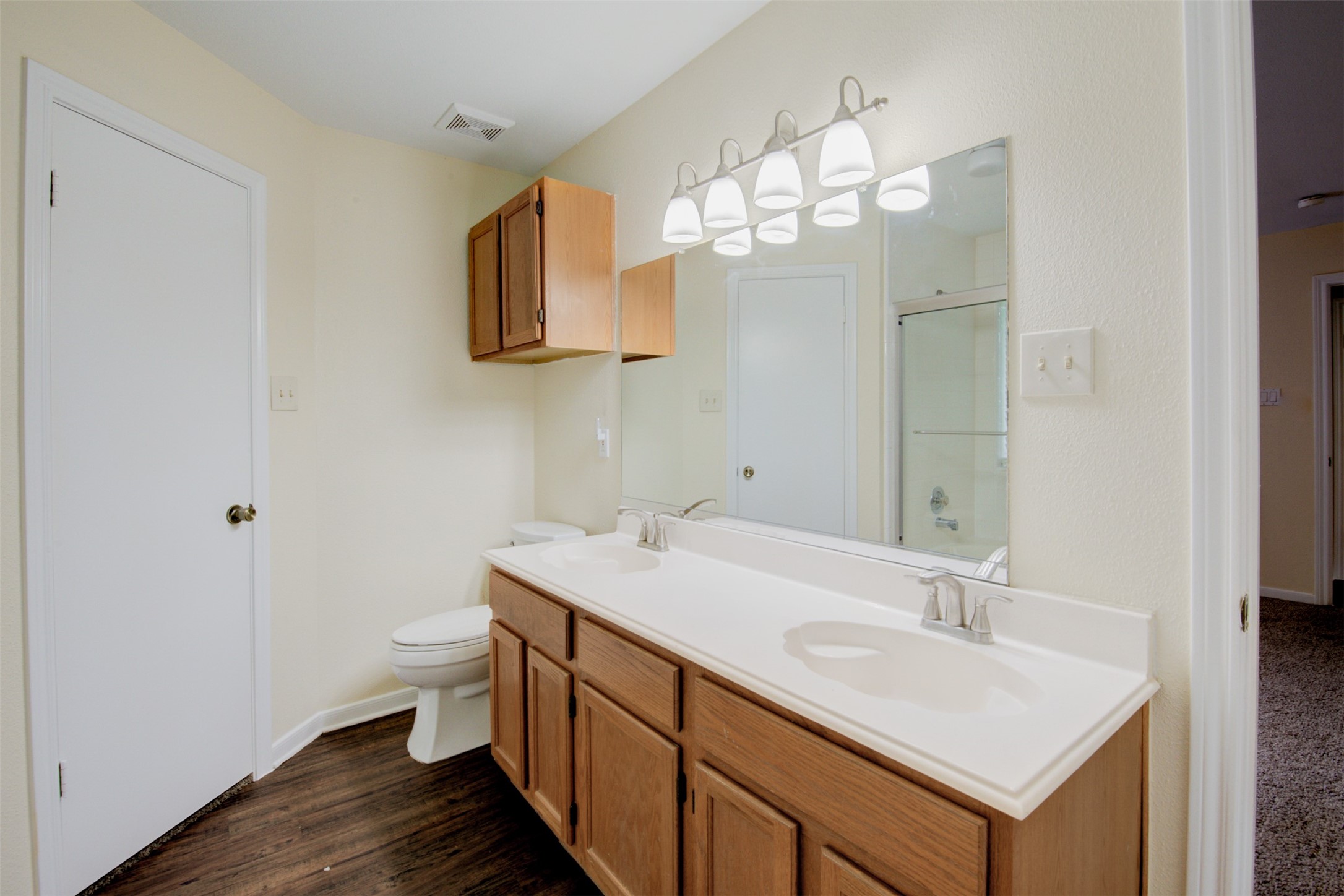2422 Pine Cone Drive Property Photo 23