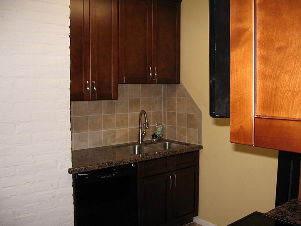 5214 Memorial Drive Property Photo 6