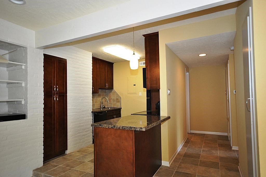 5214 Memorial Drive Property Photo 8