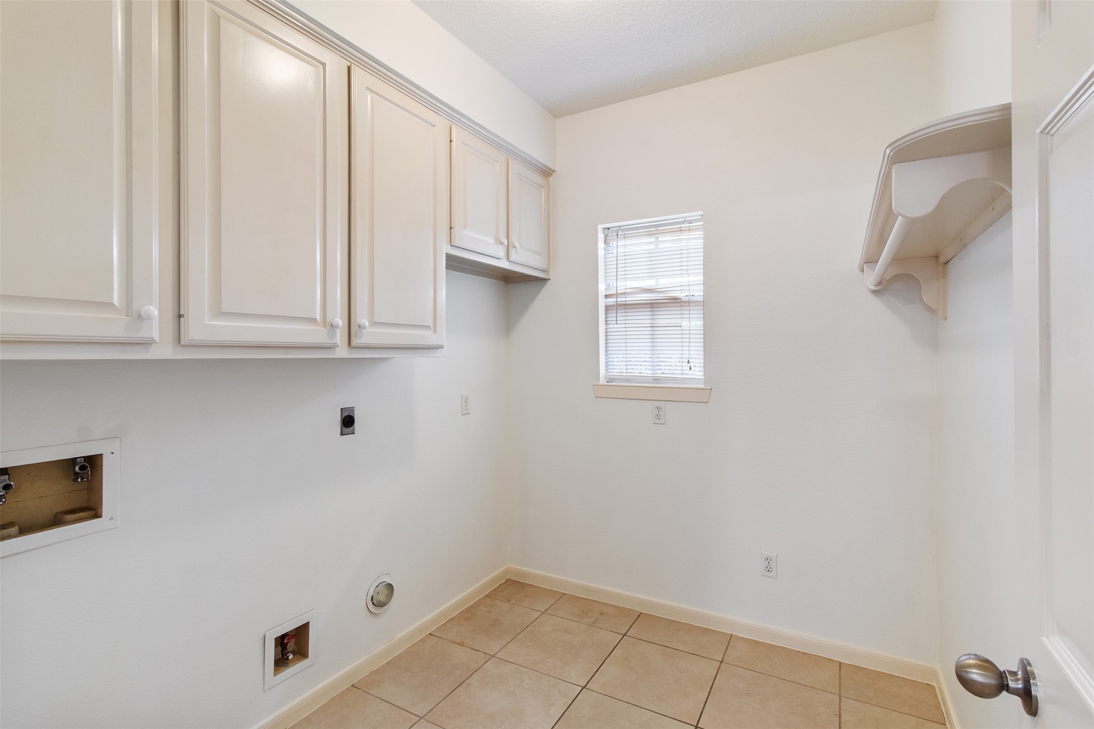5127 Heathfield Court Property Photo 33