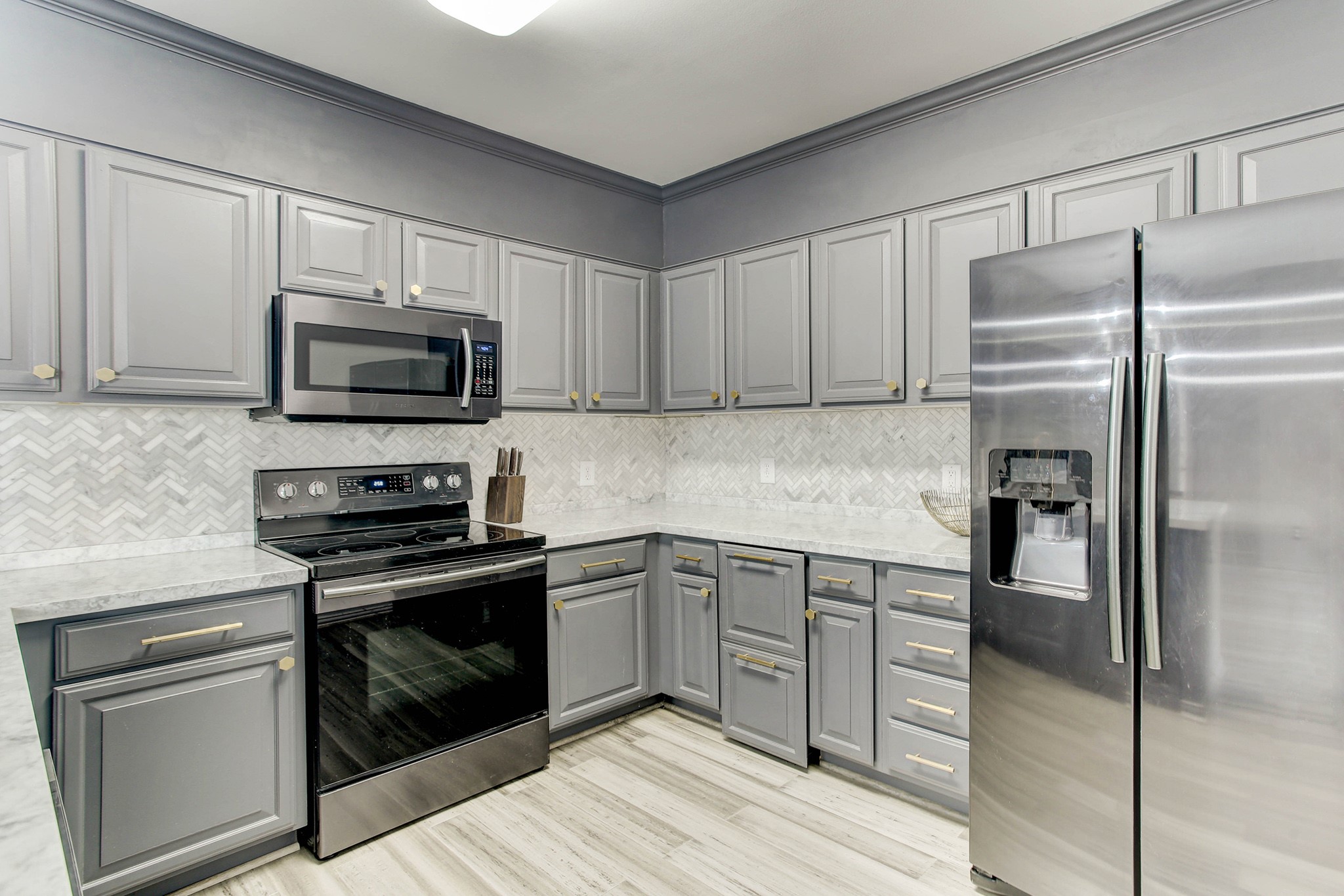 2111 Welch Street A125 Property Photo 5