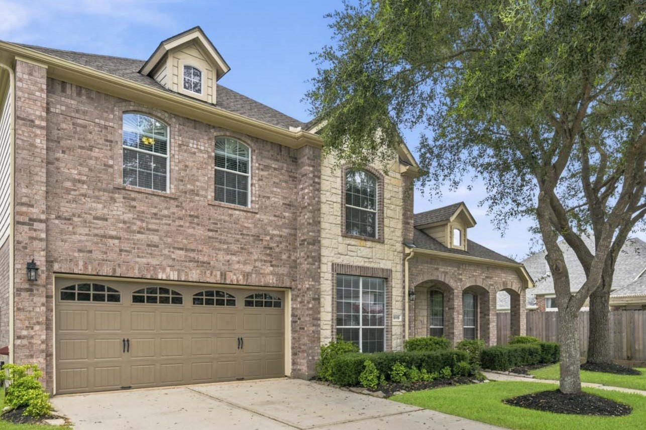 5515 Granite Meadow Drive Property Photo 4