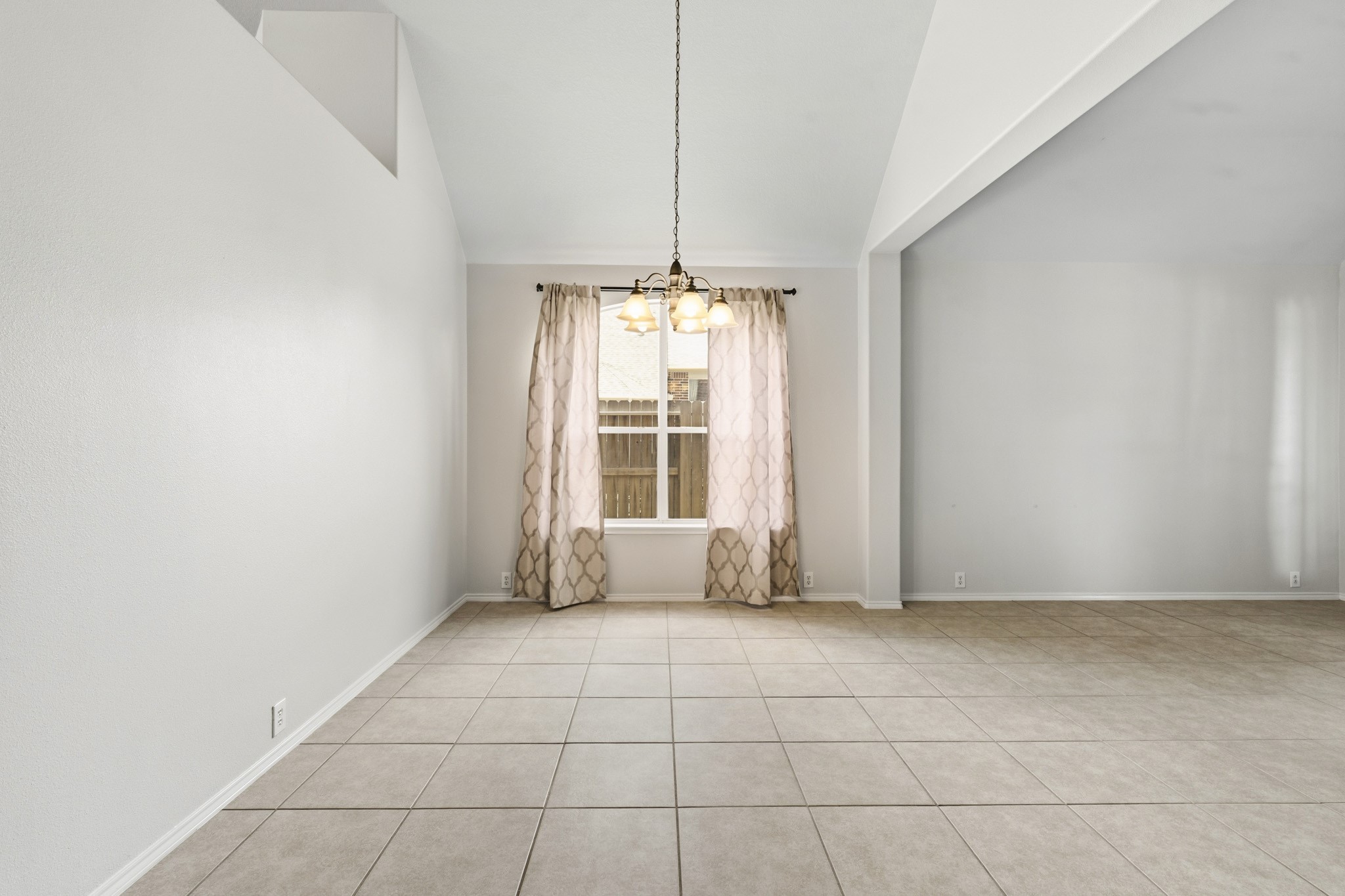 5515 Granite Meadow Drive Property Photo 11