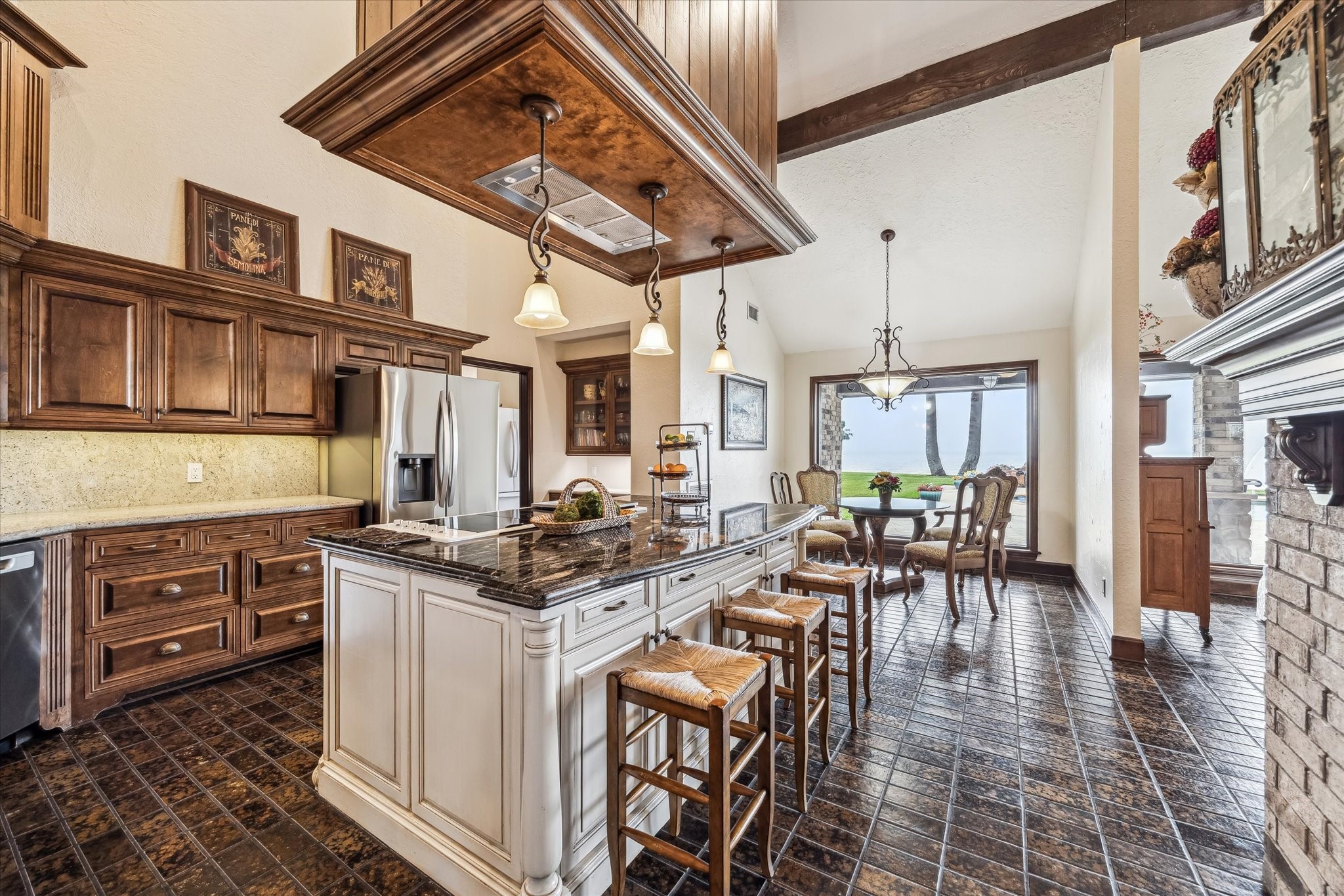 11212 Cedar Gully Road Property Photo 11