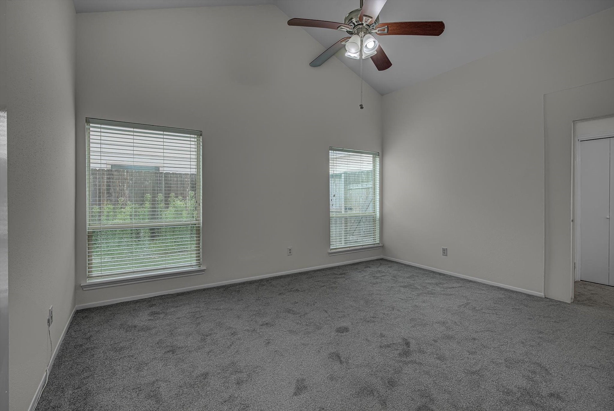 13975 Hollowgreen Drive 1 Property Photo 12