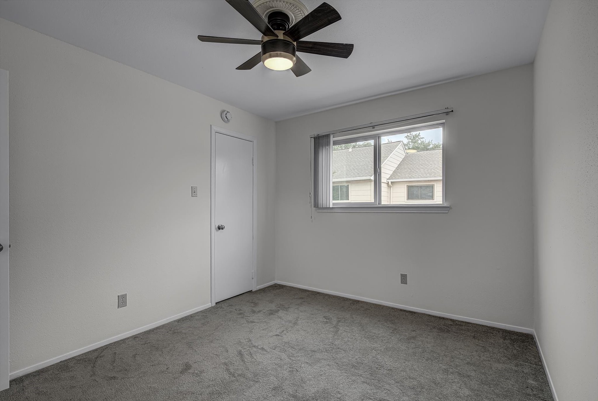 13975 Hollowgreen Drive 1 Property Photo 20