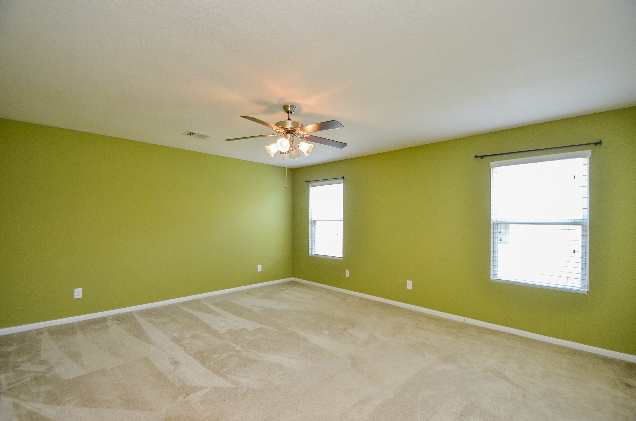 12506 Greencanyon Drive Property Photo 11