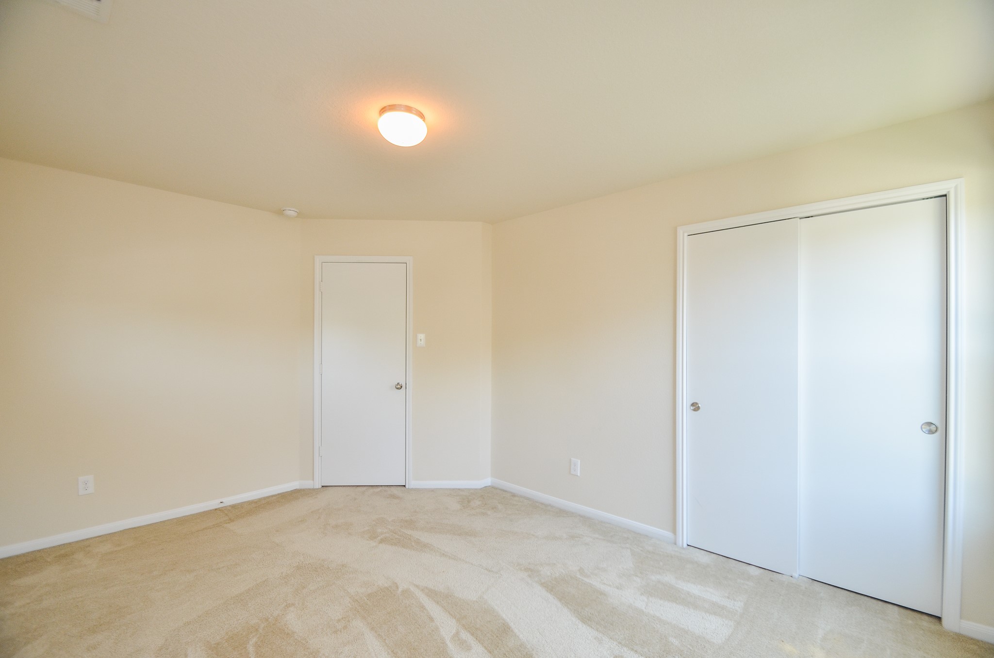12506 Greencanyon Drive Property Photo 18