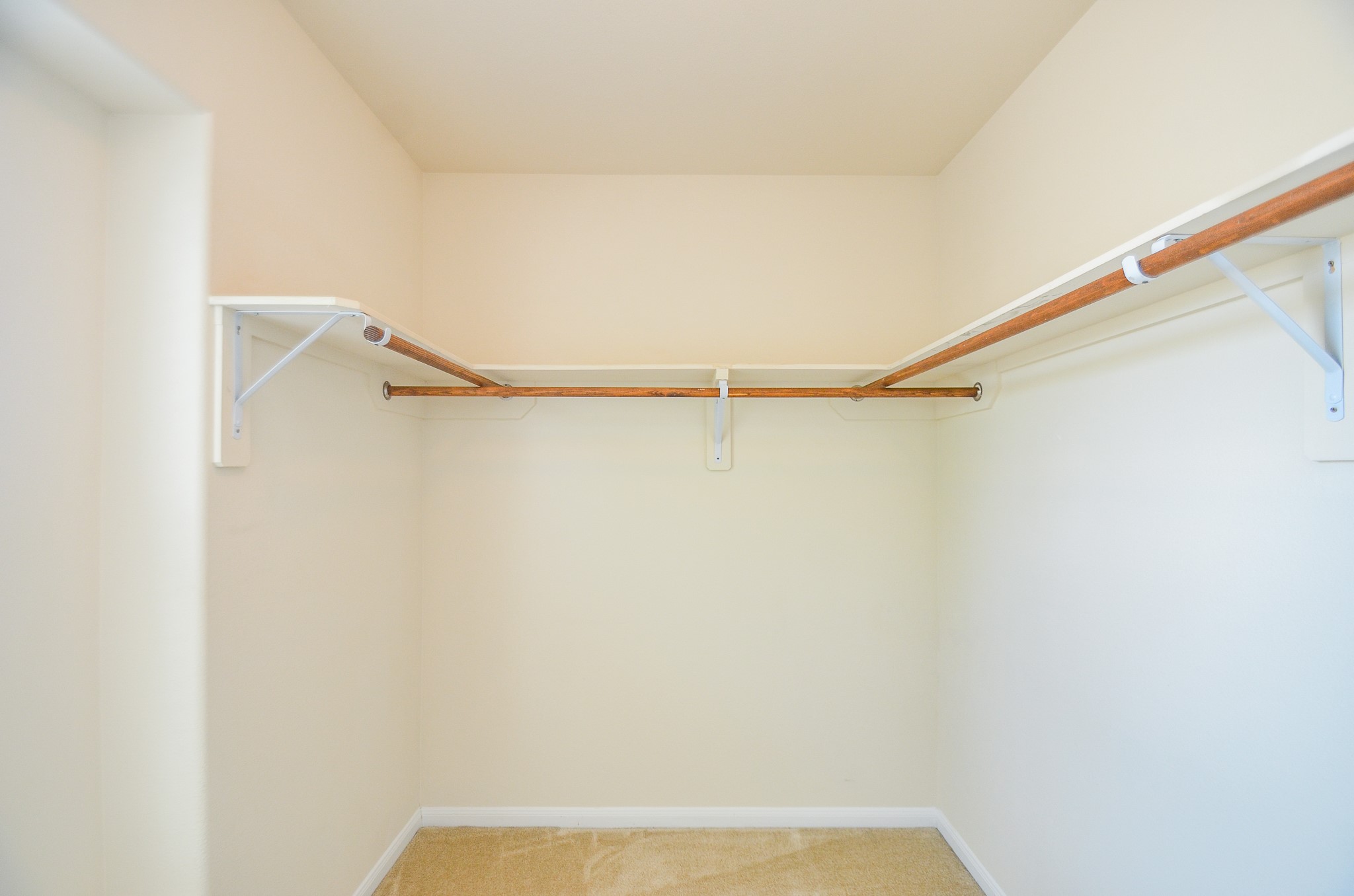12506 Greencanyon Drive Property Photo 21