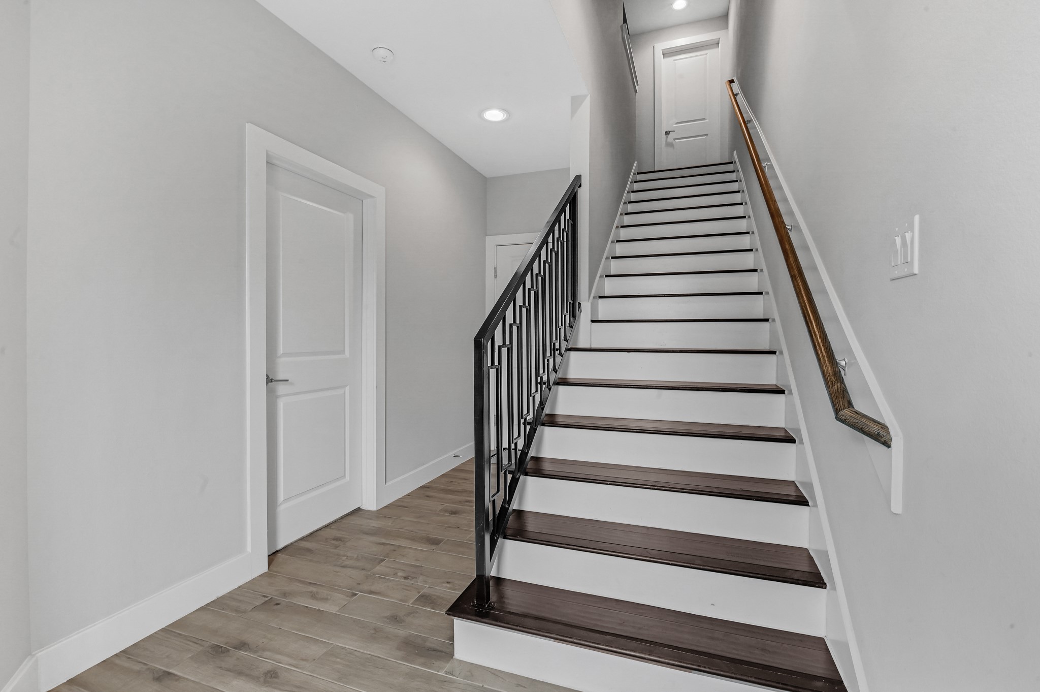 211 Milby Street Property Photo 11