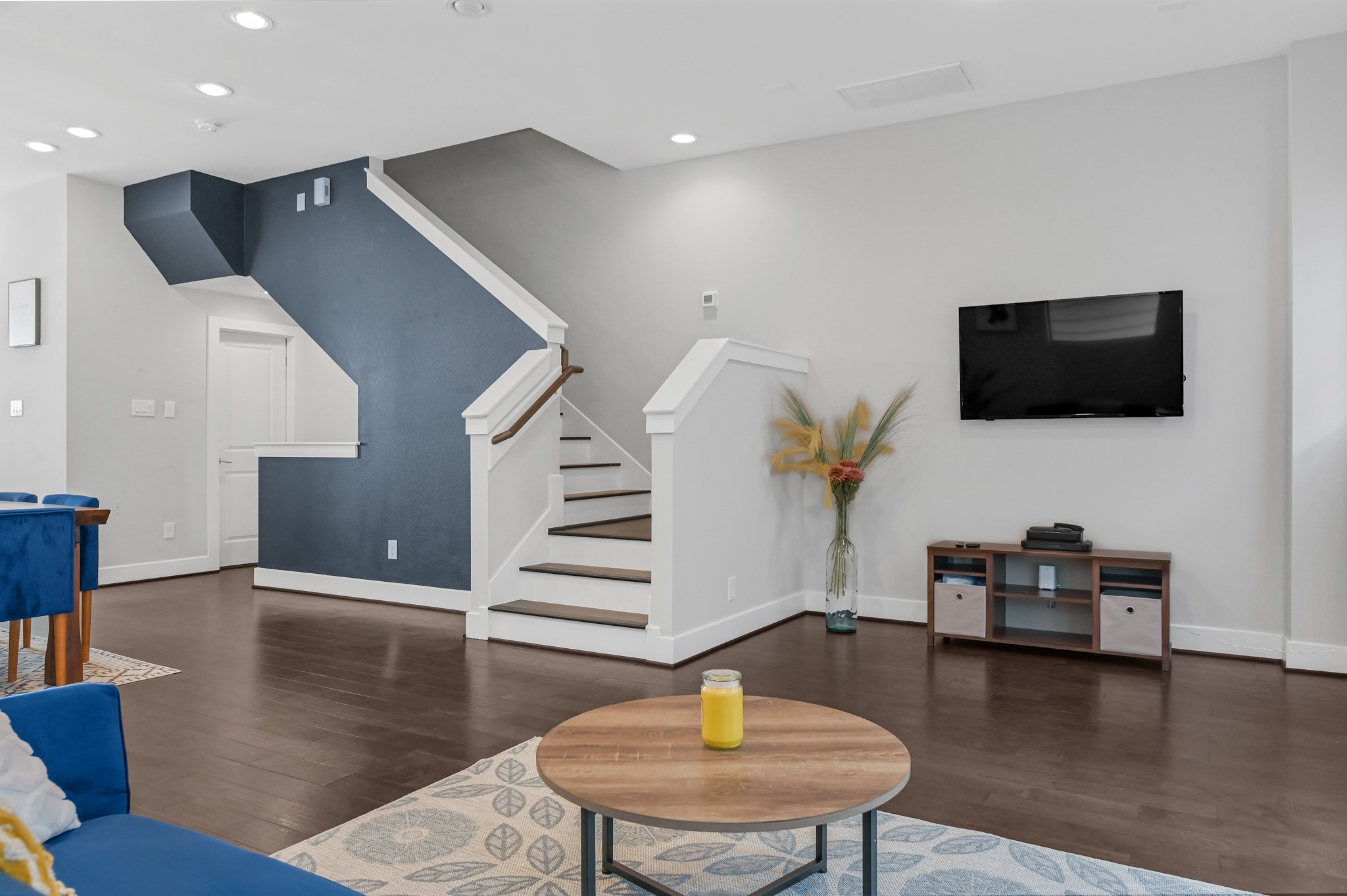 211 Milby Street Property Photo 15