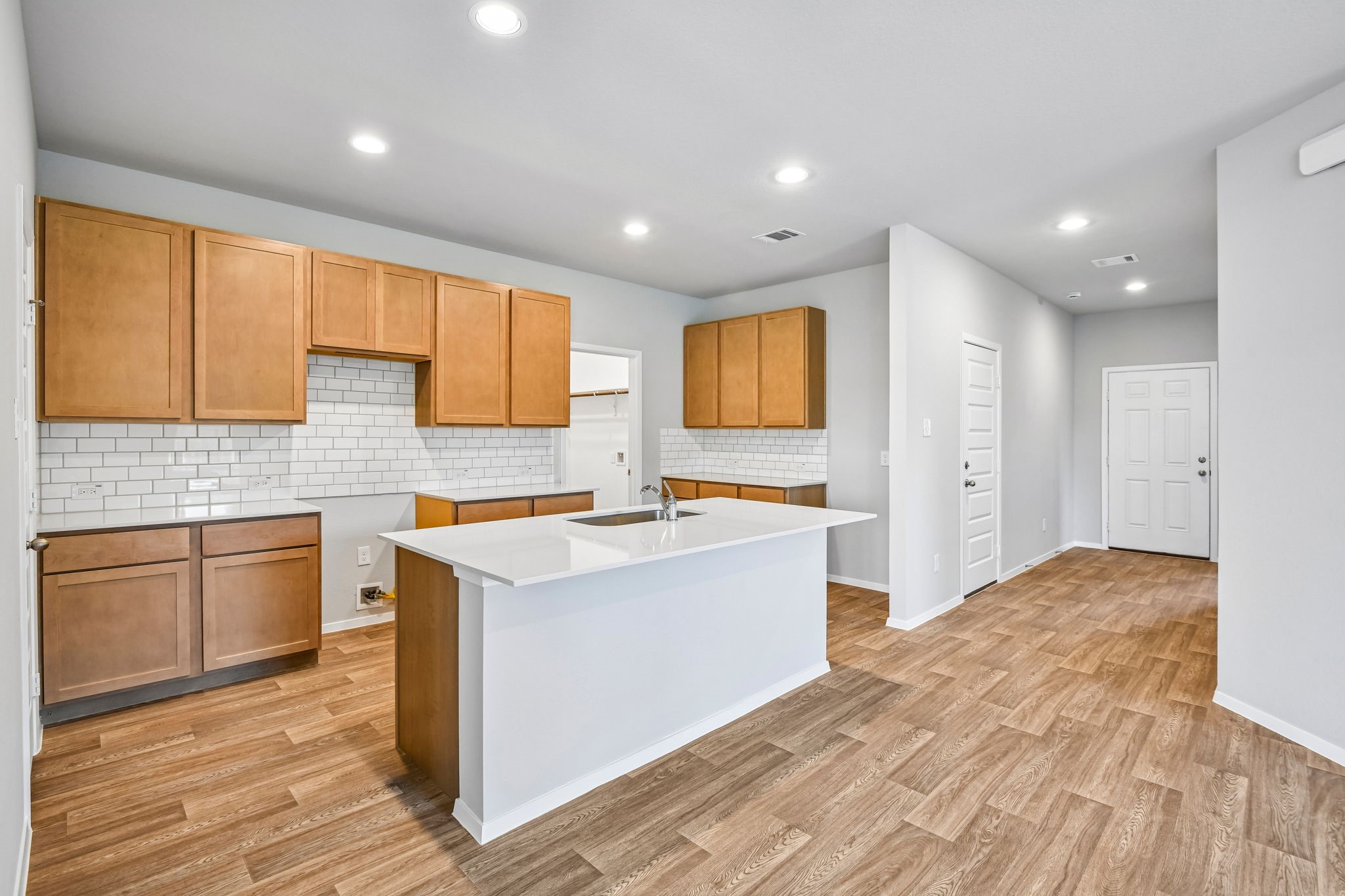 4646 Coral Bean Street Property Photo 2