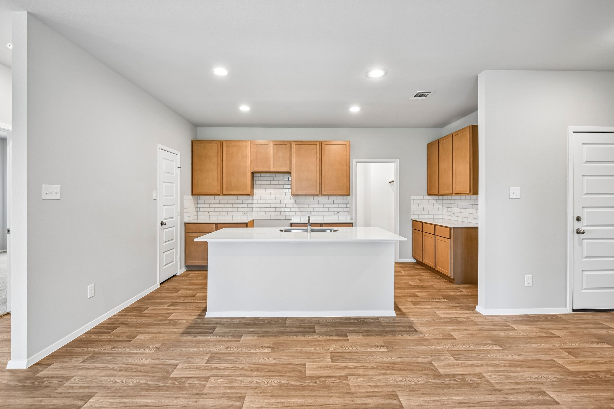 4646 Coral Bean Street Property Photo 3