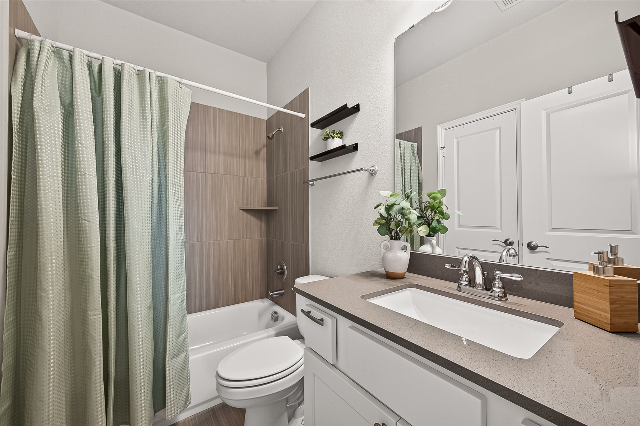 3803 Teal Bay Lane Property Photo 28