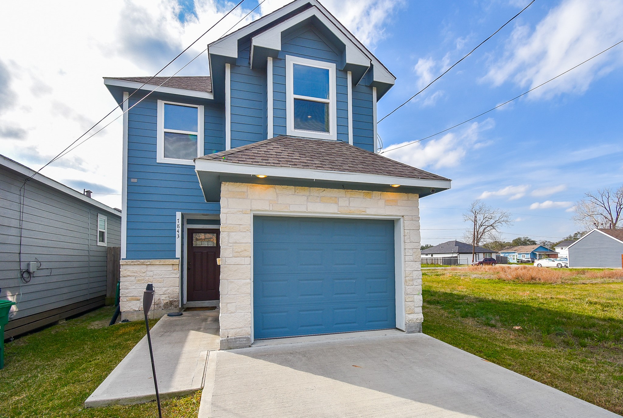 7843 Dyer Street Property Photo 1
