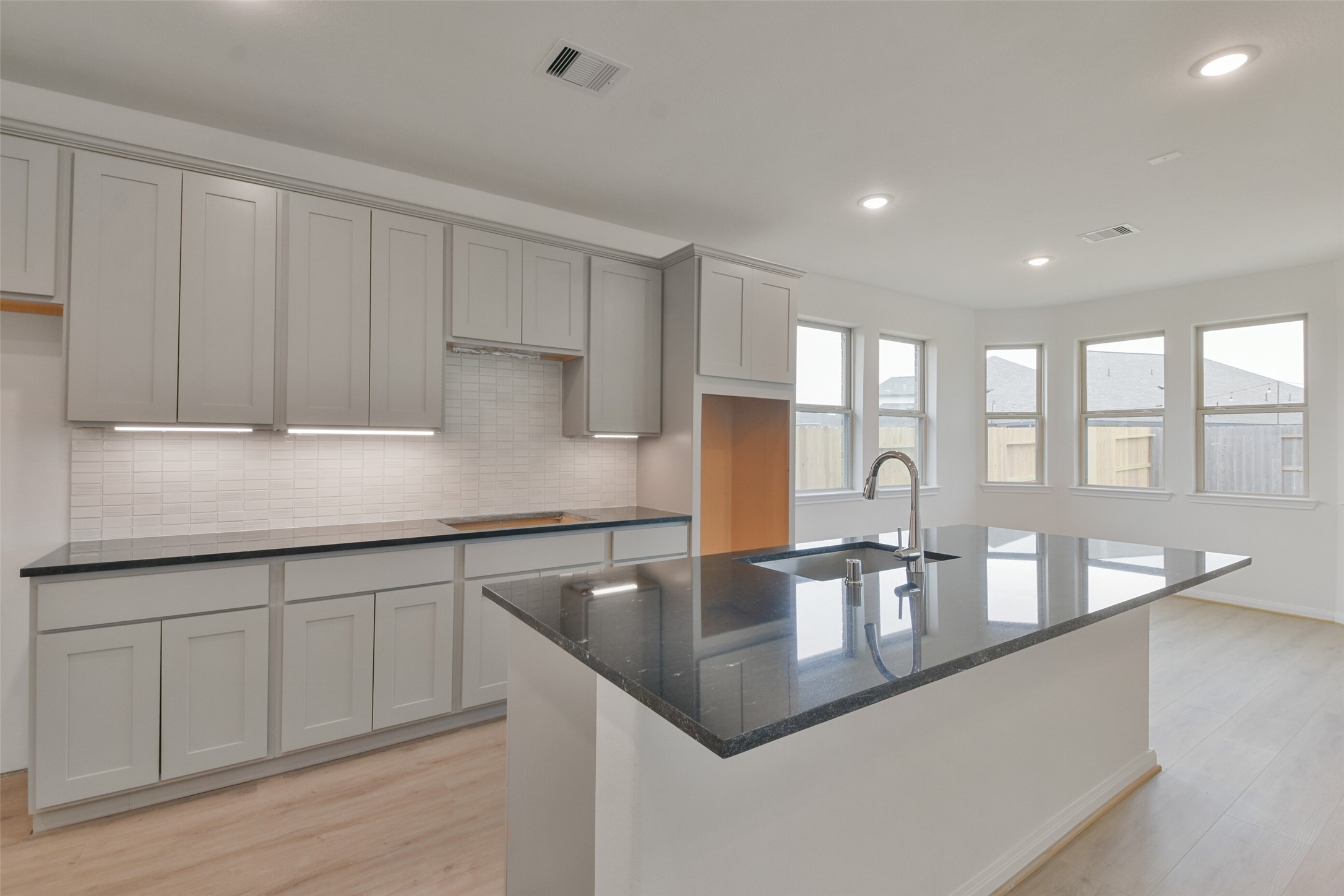 1088 Birds Landing Drive Property Photo 13