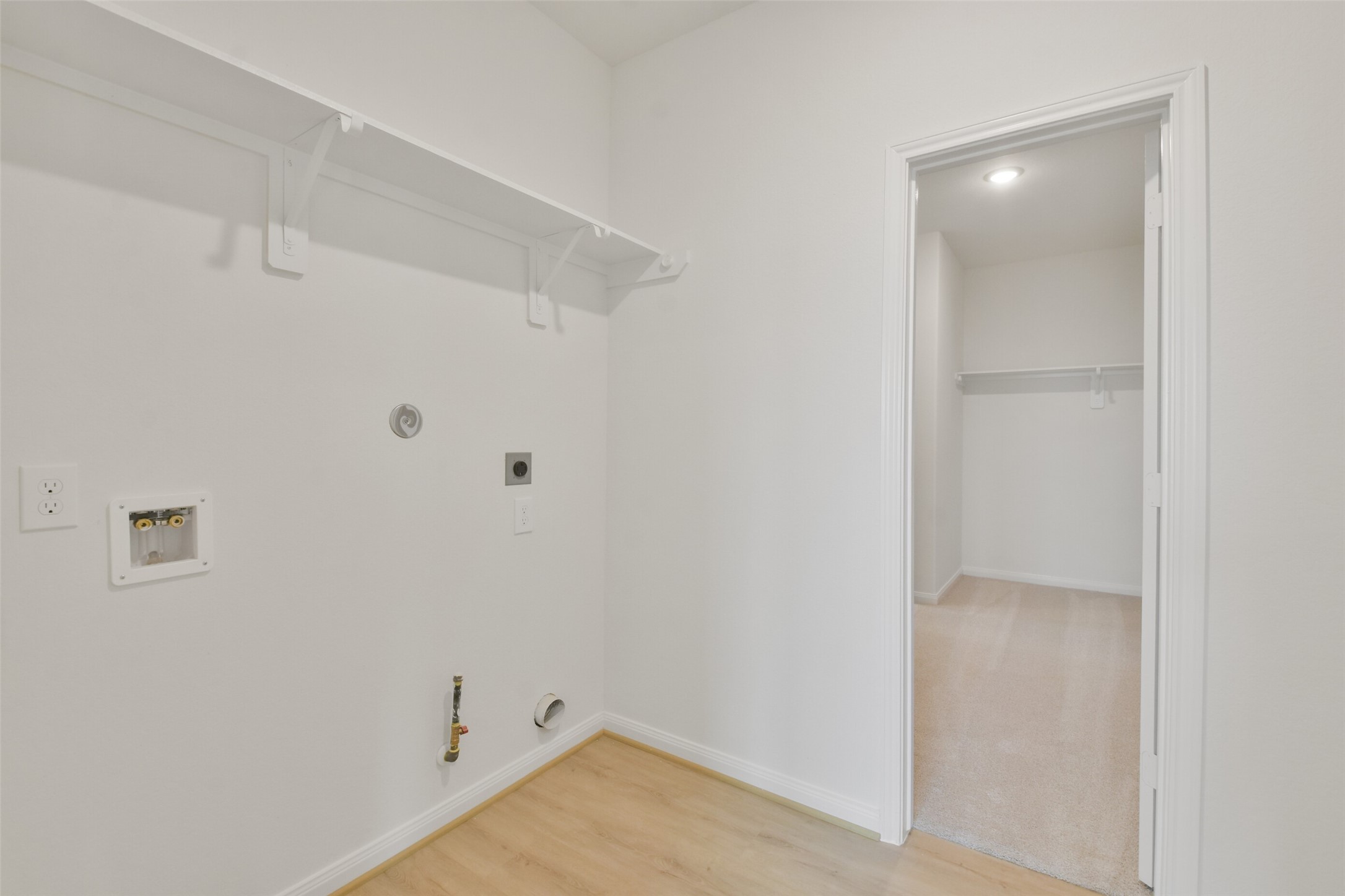 1088 Birds Landing Drive Property Photo 28