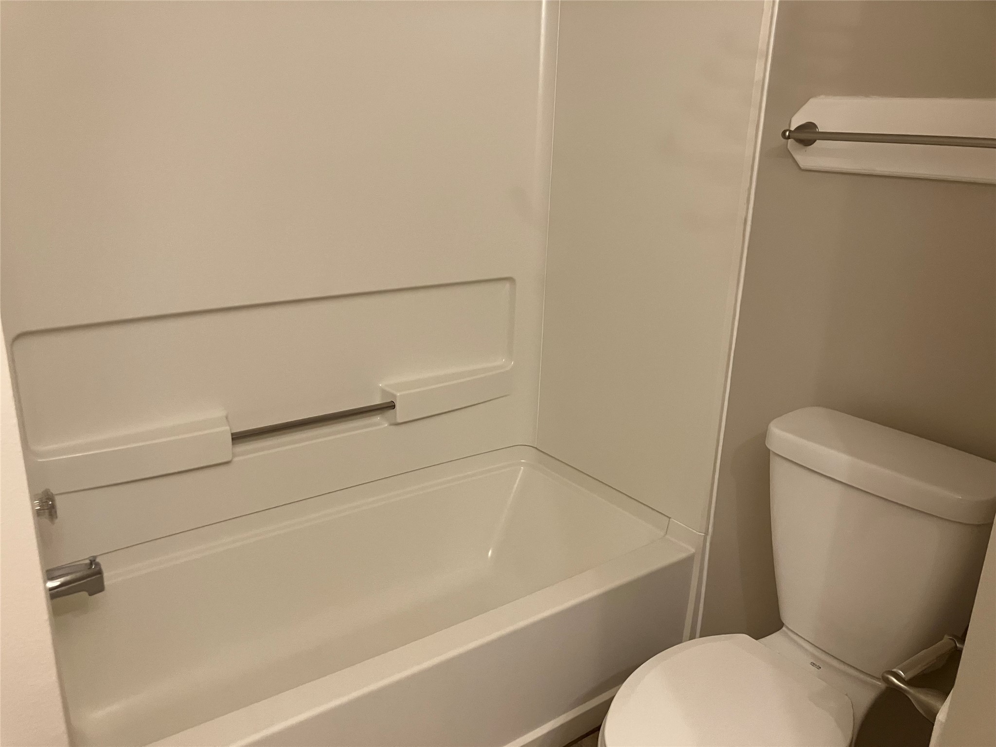 1827 Oak Ridge Drive Property Photo 13