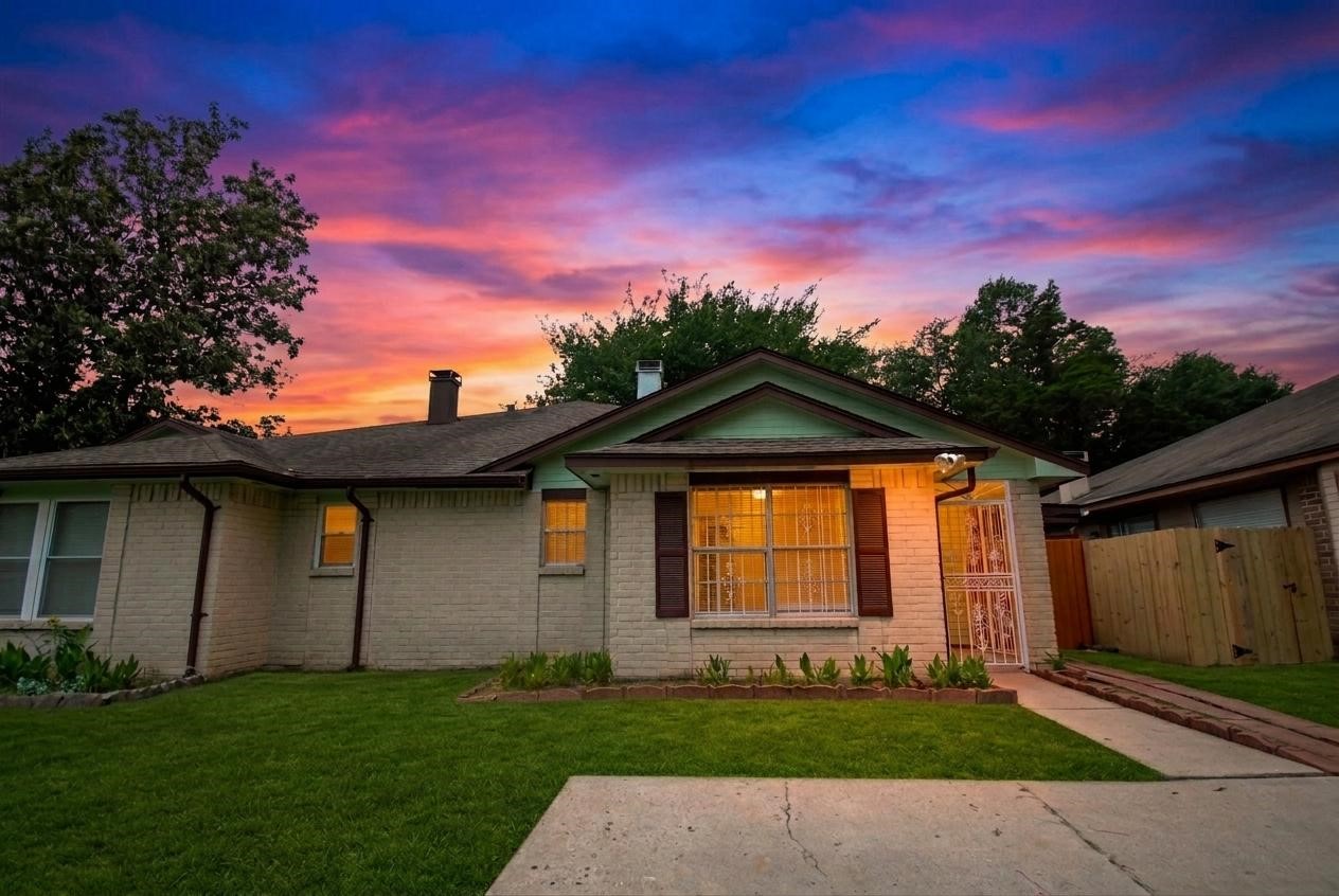 11005 Tobasa Court Property Photo 1