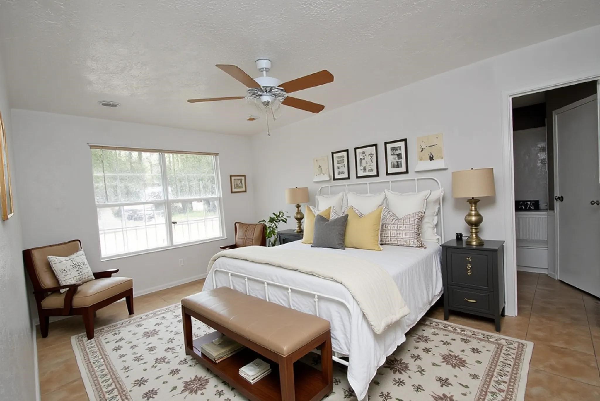 11005 Tobasa Court Property Photo 7