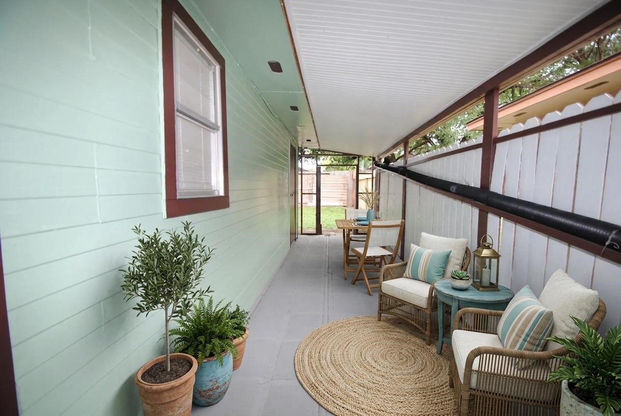 11005 Tobasa Court Property Photo 13