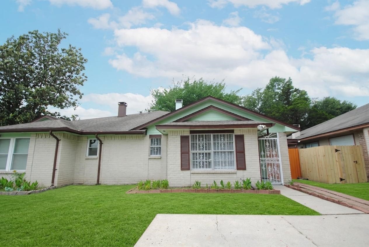11005 Tobasa Court Property Photo 16
