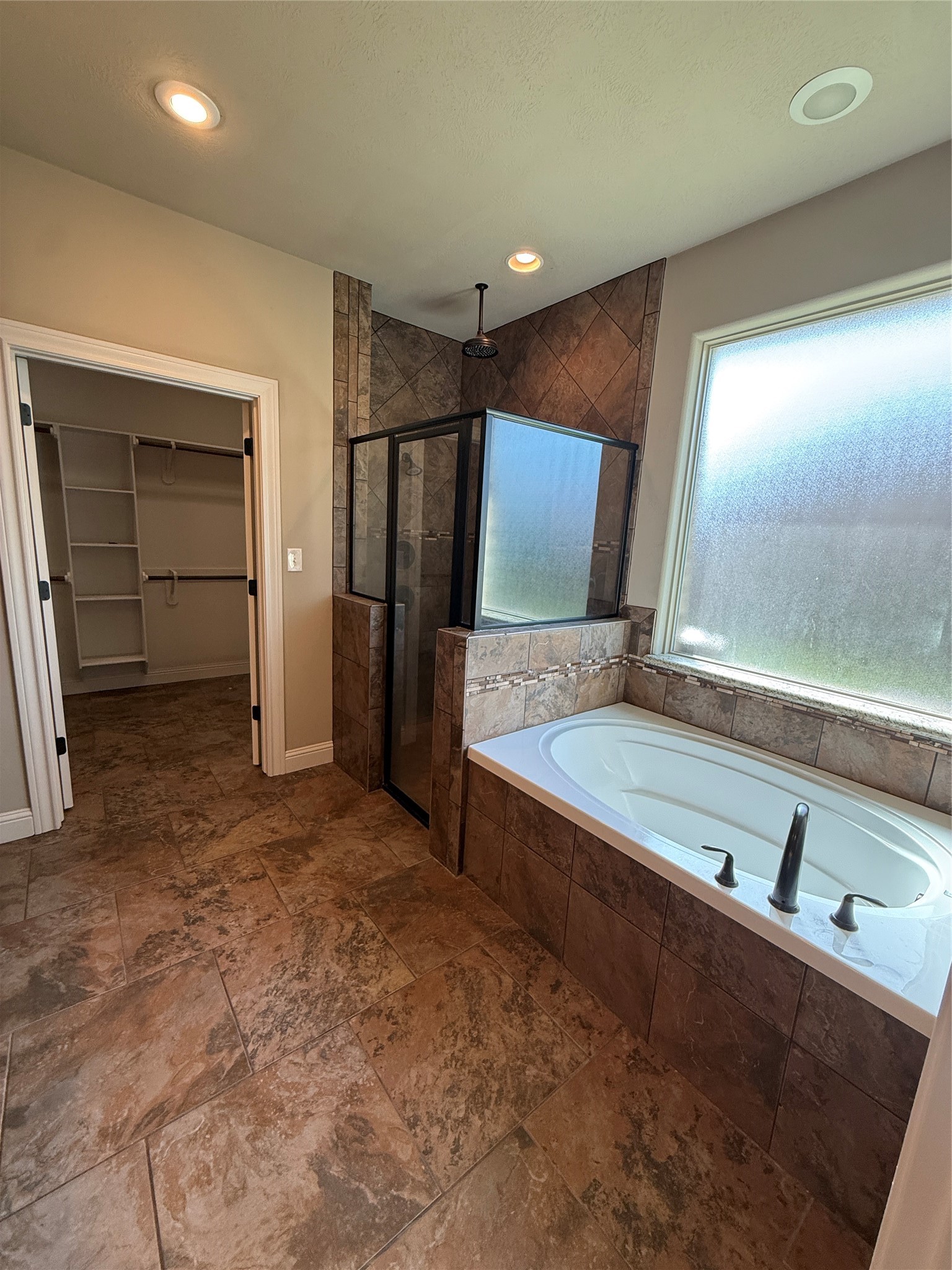 6645 Jasper Circle Property Photo 16