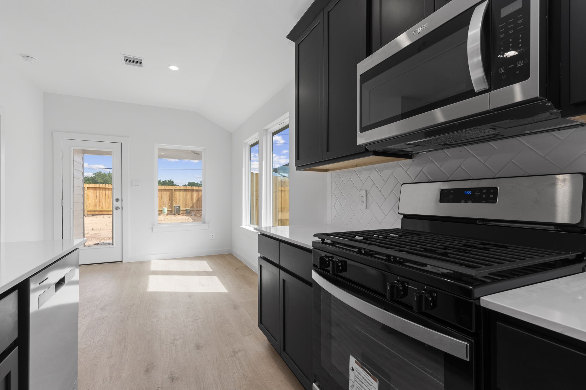 1714 Stelvio Pass Drive Property Photo 18